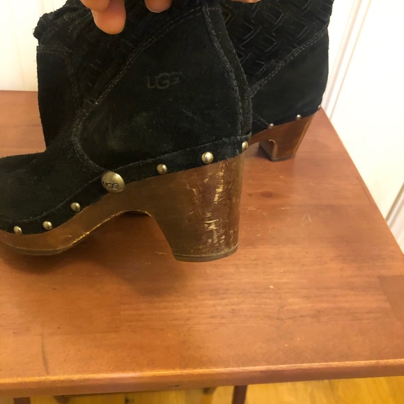 UGG Lynnea Boots Style 3361 Black Suede Leather heel Winter weaved over ankle 6 - Picture 10 of 11